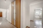 Apartament 4 camere, renovat, nemobilat | Lacul Tei 