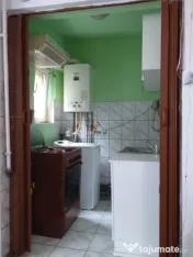 Garsoniera cu centrala etaj 3 zona Buziasului