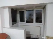 Garsoniera cu centrala etaj 3 zona Buziasului