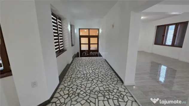 Racasdia, Spatiu Comercial la Sosea, Locatie Centrala