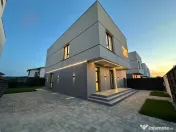 Vila de Lux in Ansamblul Von Residence I 5 Minute de Scoa...