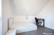 Casă individuală cu 3 camere și curte la preț de apar... 
