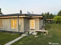 Casa de vanzare zona Bucium