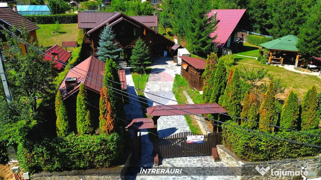 Casa de vacanta cu foisor si acces la rau, de vanzare in ...