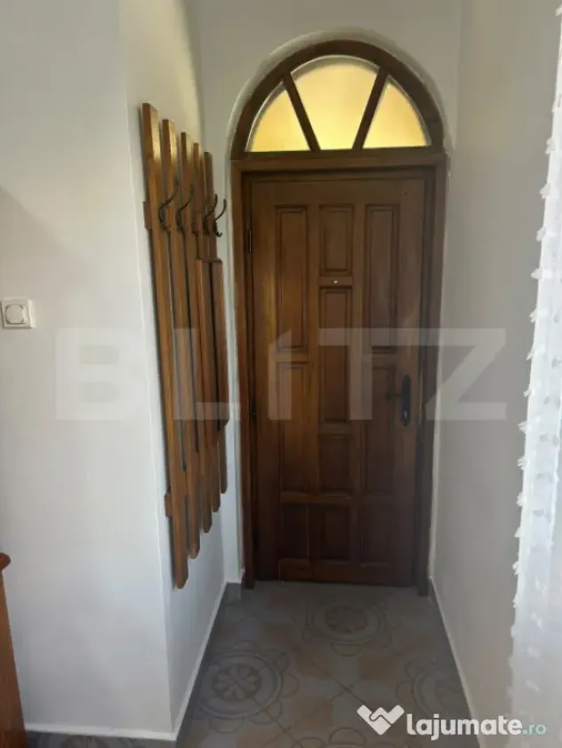 Apartament cu 3 camere si parcare la Vila, zona Iris.
