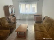 Apartament cu 3 camere si parcare la Vila, zona Iris.