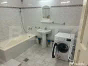 Apartament cu 3 camere si parcare la Vila, zona Iris.