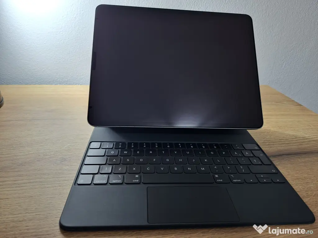 Salutare! Vând Apple iPad Pro 4 12.9"(2020) 4th Gen Wifi , 1 TB, Space Gray