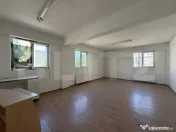 Spațiu comercial, destinație depozit și birouri, 550 mp u 