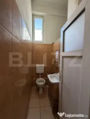 Spațiu comercial, destinație depozit și birouri, 550 mp u 