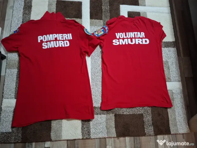 Salutare! Vând ținută de vară pentru VOLUNTARI SMURD