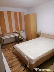 Garsonieră primitoare zona Vest, Piata Aurora.