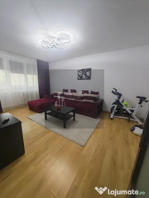 Apartament 4 camere decomandat Aleea Fetesti, Titan