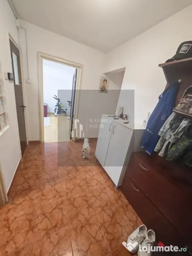 Apartament 4 camere decomandat Aleea Fetesti, Titan