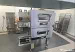 Cuptor profesional cu bandă Moretti Forni electric – Italia – Stare foarte bună