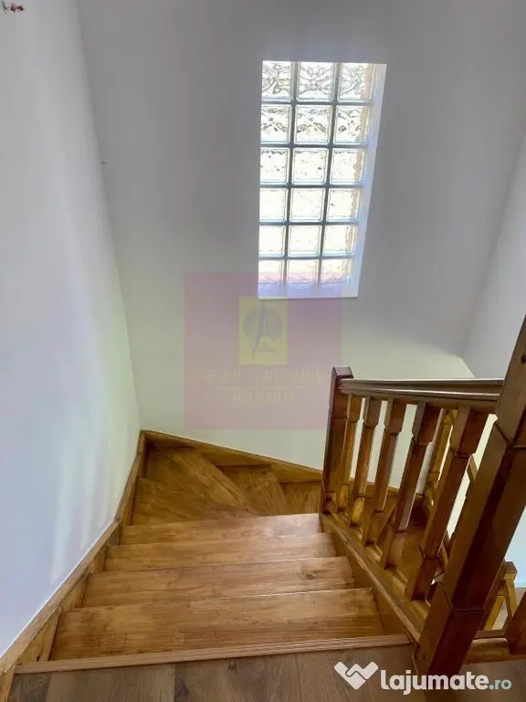 Casă tip duplex, teren 301mp, Mogoșoaia