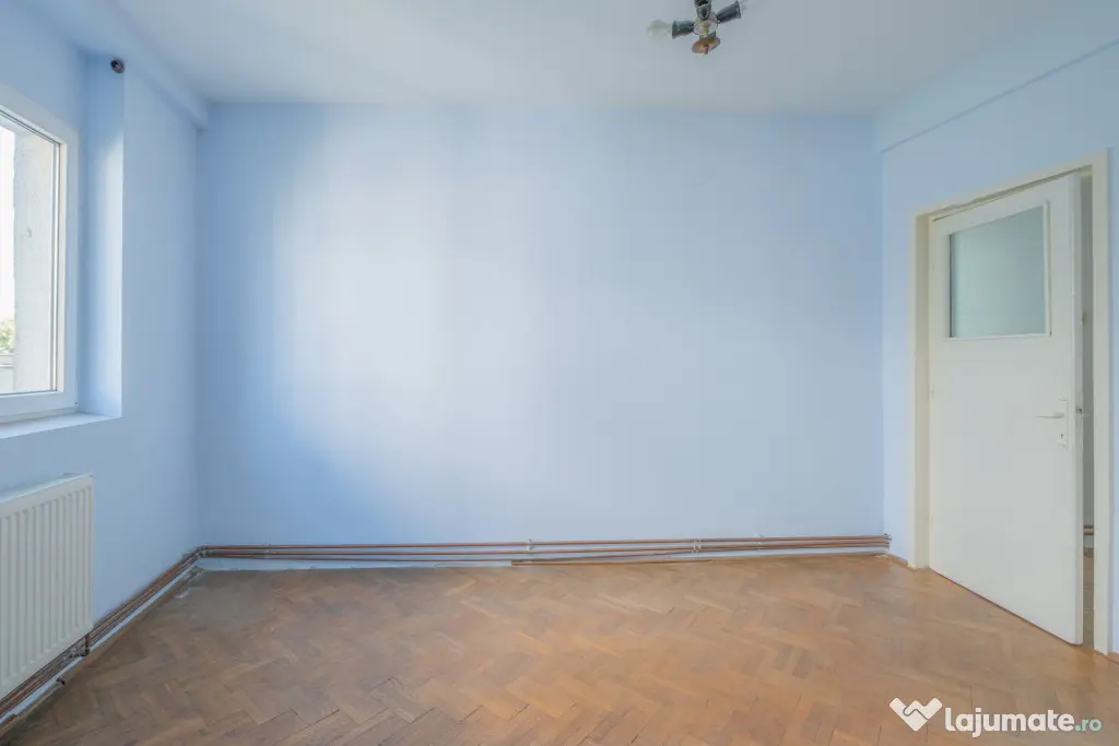Apartament ultracentral cu 3 camere, 87,2 mp utili – Zona