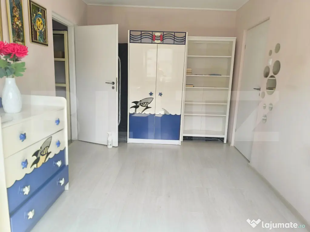 Apartament 2 camere, semidecomandat - Florilor