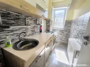 Apartament 2 camere, semidecomandat - Florilor 