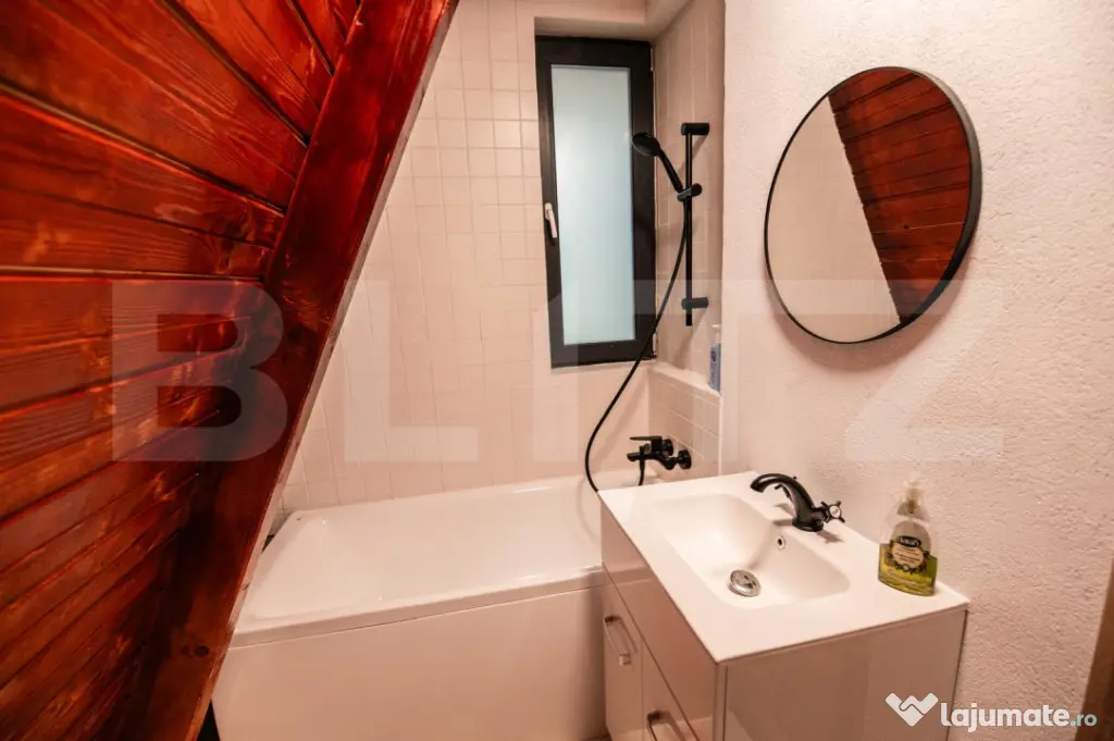 Cabana A-Frame, 195 mp utili, 600 mp teren, Saună & Ciubăr