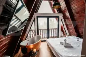 Cabana A-Frame, 195 mp utili, 600 mp teren, Saună & Ciubăr