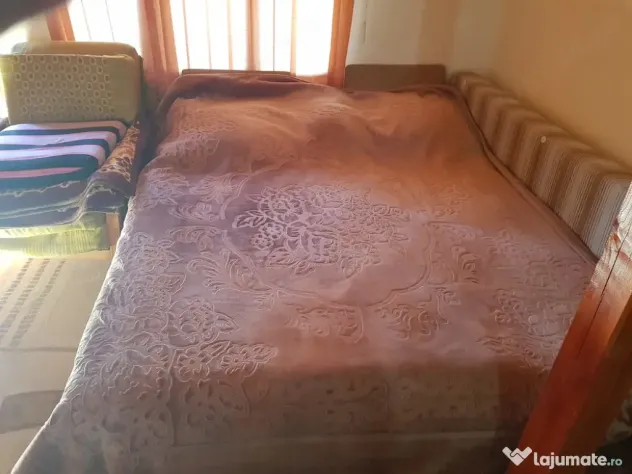 Casa de vacanţă de vânzare