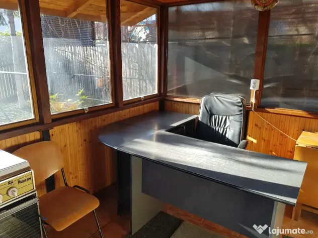 Casa de vacanţă de vânzare