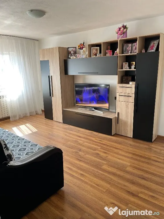 Direct proprietar - vând apartament 2 camere