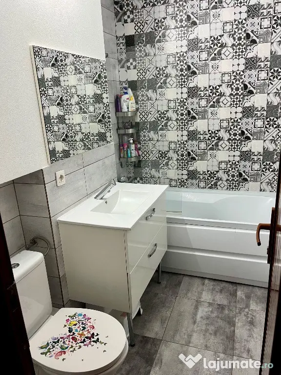 Direct proprietar - vând apartament 2 camere