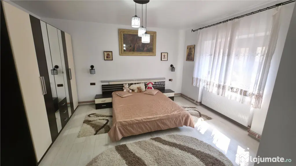 Oravita | Casa Rezidentiala | 7 Camere | La Cheie | Posibil