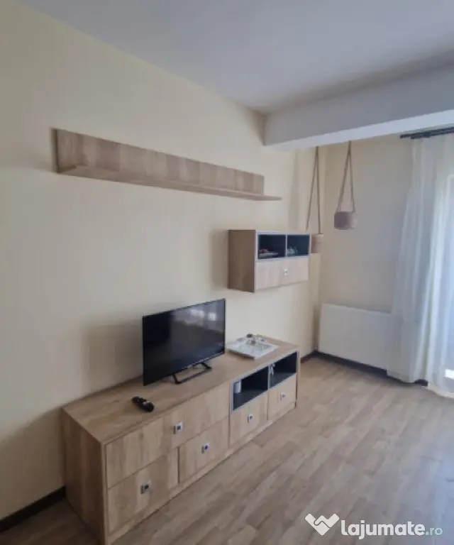 Ap. 2 Camere 50 mp + Parcare, Floresti - Avram Iancu / Terra