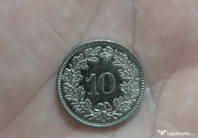 Monedele îs foarte vechi!