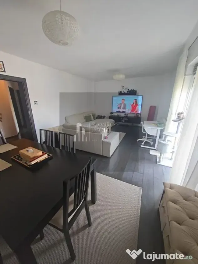 Apartament 3 camere Dobroesti / Nicolae Balcescu