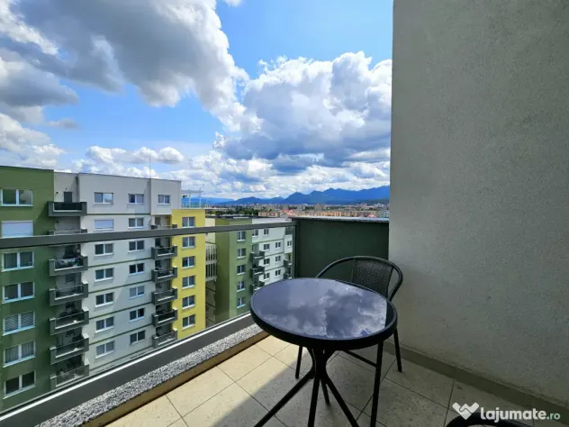 TRACTORUL- TOP CITY 2 CAMERE VEDERE MUNTE