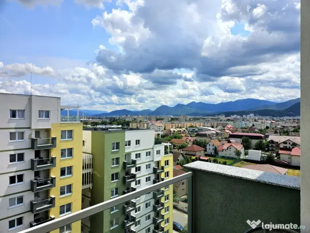 TRACTORUL- TOP CITY 2 CAMERE VEDERE MUNTE