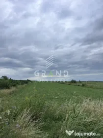 Teren intravilan 5.700 mp | Copăceni, Cluj | DN1 |