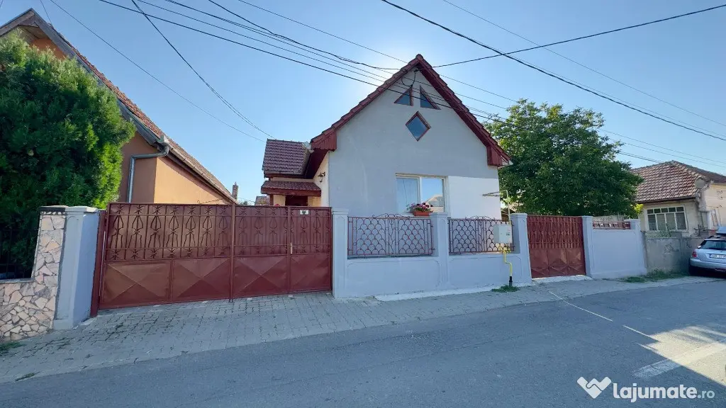 Casă 3 camere | Finisat Modern | Curte generoasă | Micești