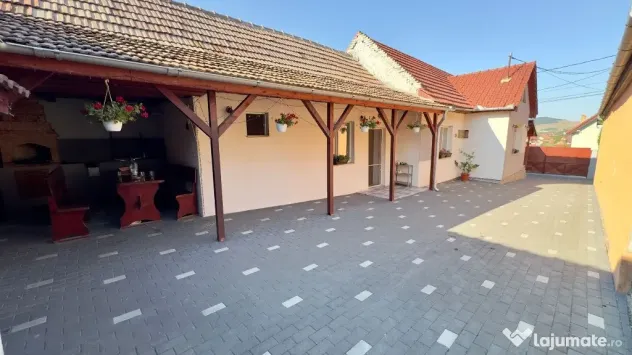 Casă 3 camere | Finisat Modern | Curte generoasă | Micești