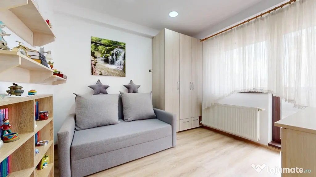 Vânzare apartament 2 camere Ghimbav, mobilat, utilat complet, loc parcare inclus