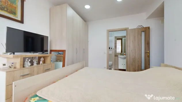 Vânzare apartament 2 camere Ghimbav, mobilat, utilat complet, loc parcare inclus