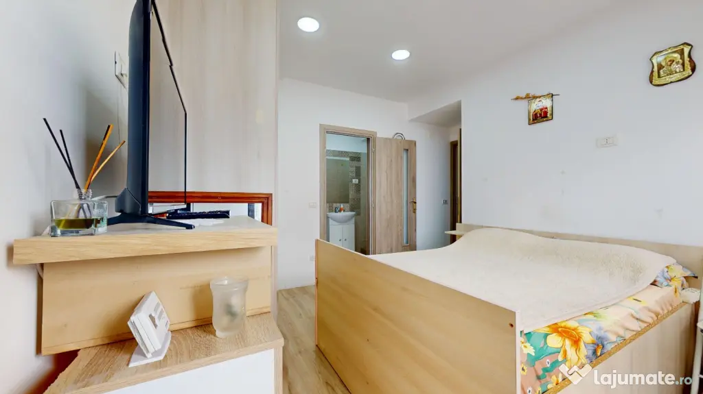 Vânzare apartament 2 camere Ghimbav, mobilat, utilat complet, loc parcare inclus