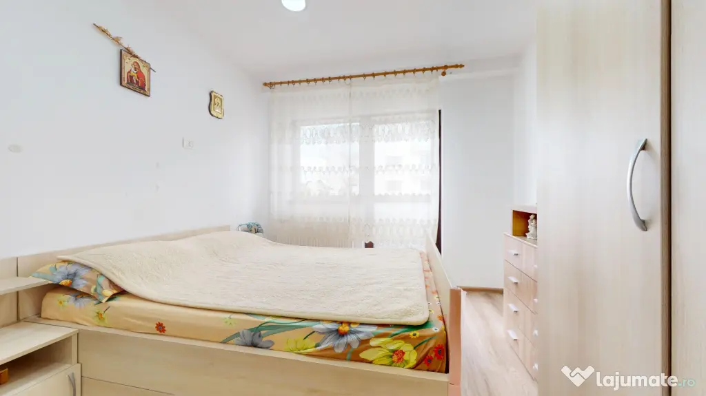 Vânzare apartament 2 camere Ghimbav, mobilat, utilat complet, loc parcare inclus