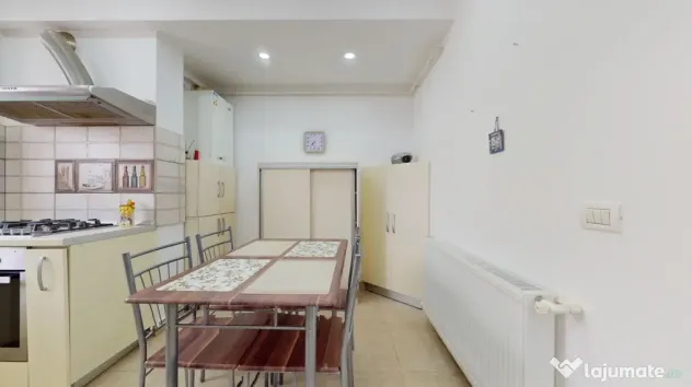 Vânzare apartament 2 camere Ghimbav, mobilat, utilat complet, loc parcare inclus