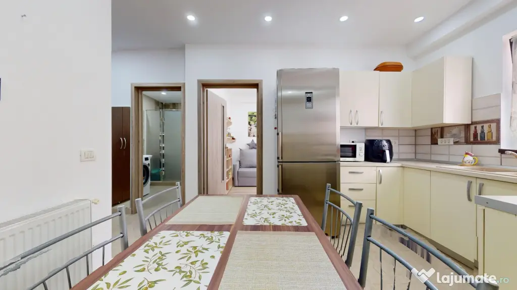 Vânzare apartament 2 camere Ghimbav, mobilat, utilat complet, loc parcare inclus