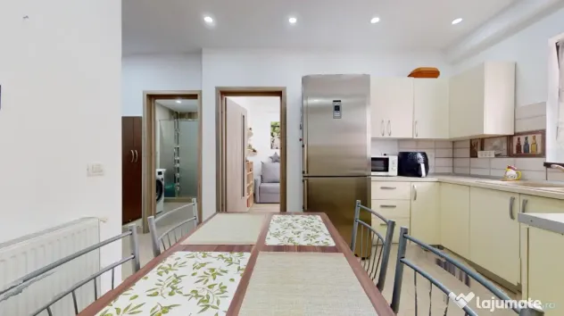 Vânzare apartament 2 camere Ghimbav, mobilat, utilat complet, loc parcare inclus