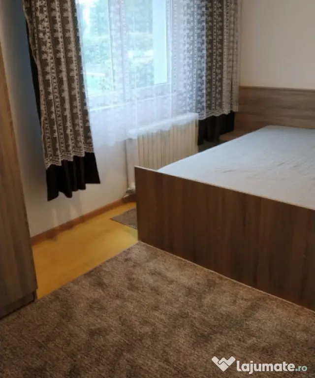 Apartament 2 camere spatioase, usor accesibile, zona Spitalu