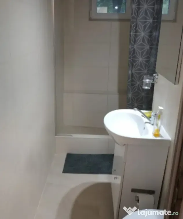 Apartament 2 camere spatioase, usor accesibile, zona Spitalu
