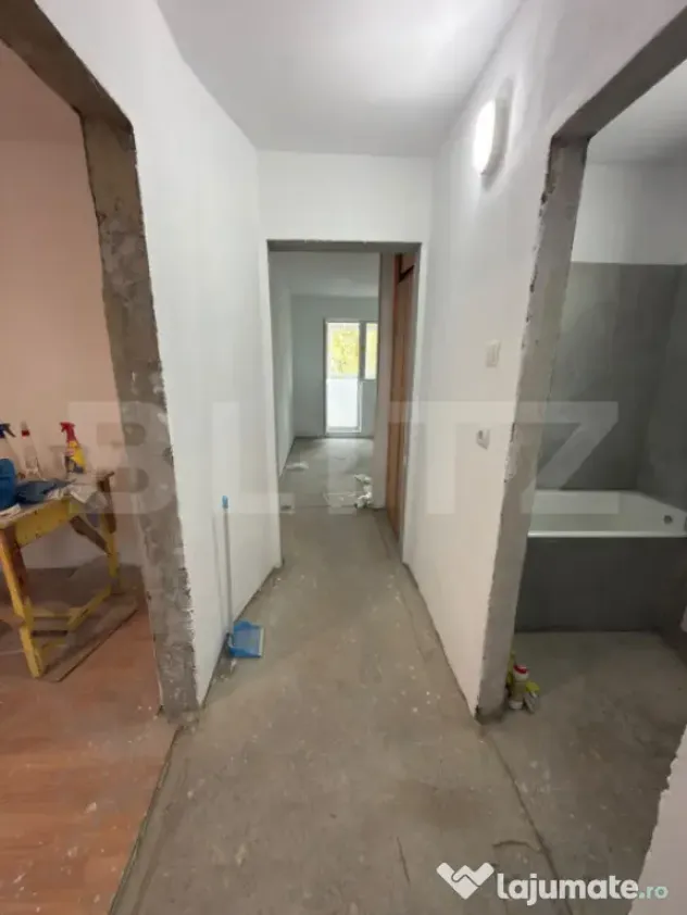 Apartament 4 camere, 69mp, zona Malu Rosu