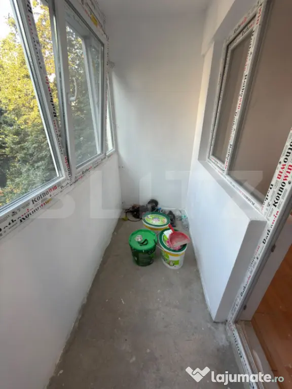 Apartament 4 camere, 69mp, zona Malu Rosu