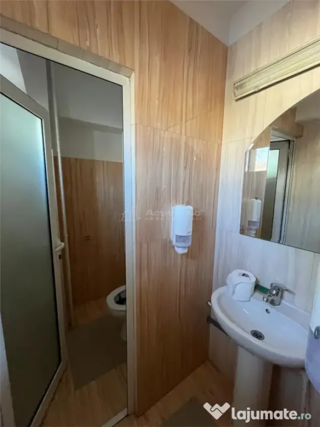 Spatiu comercial 260 mp Universitate Domneasca